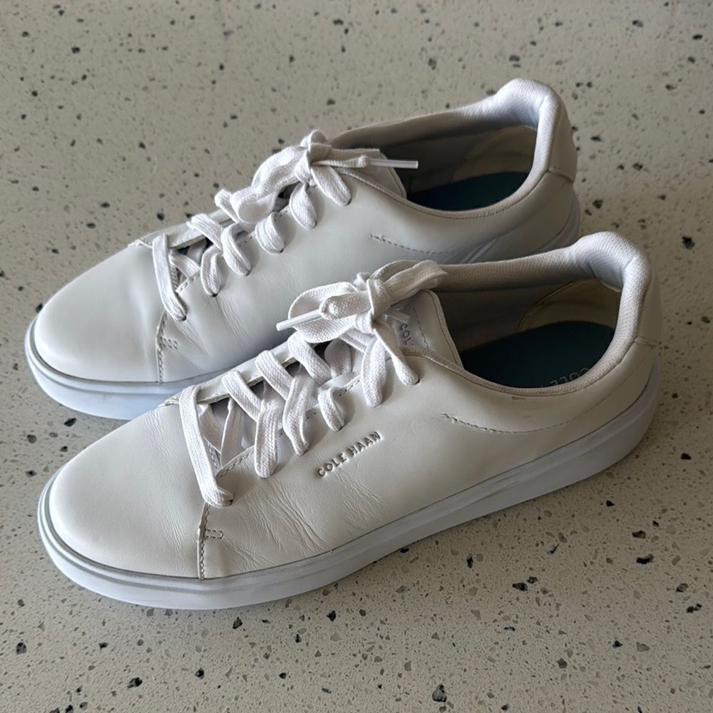 Cole Haan Women’s White Soft Leather Sneakers Casual Shoes Size 9.5 EUC
